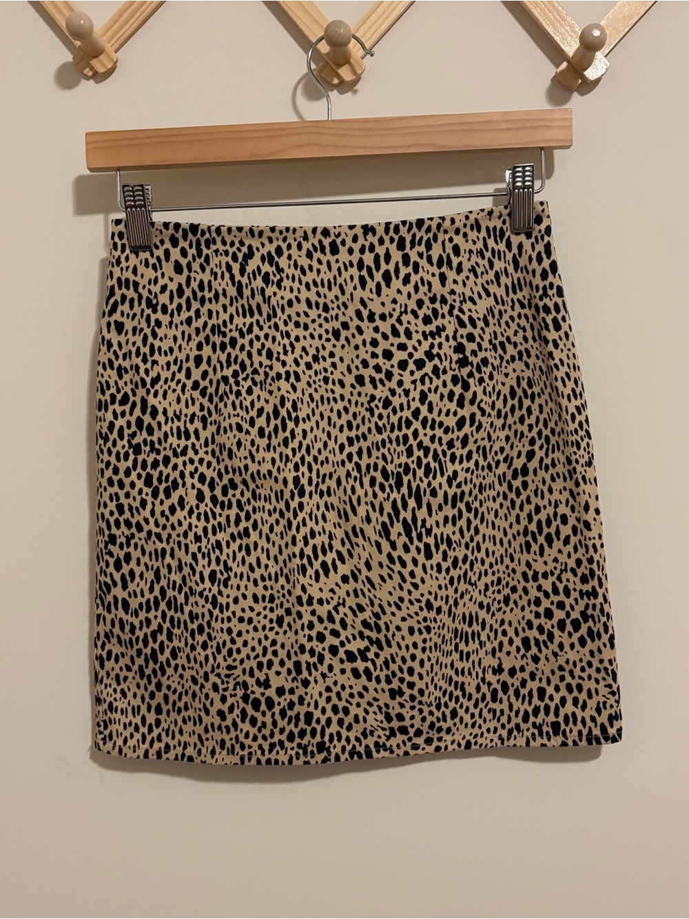 Brandy Melville Animal Print Mini Skirt XS/Small